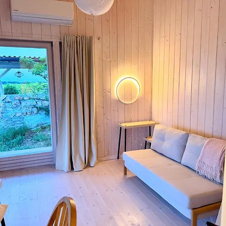 Ferienhaus Ermenes 2 - The Vineyard Retreat With Panoramic Views On Balaton Orvenyes