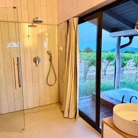 Ermenes 2 - The Vineyard Retreat With Panoramic Views On Balaton Дом отдыха