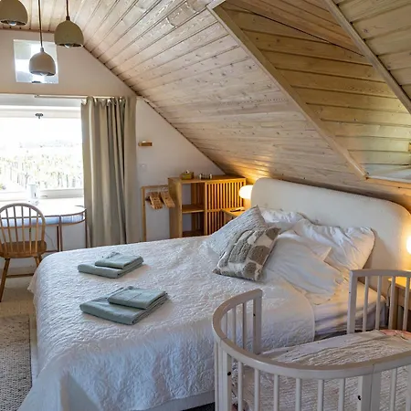 Ermenes 2 - The Vineyard Retreat With Panoramic Views On Balaton 펜션 *