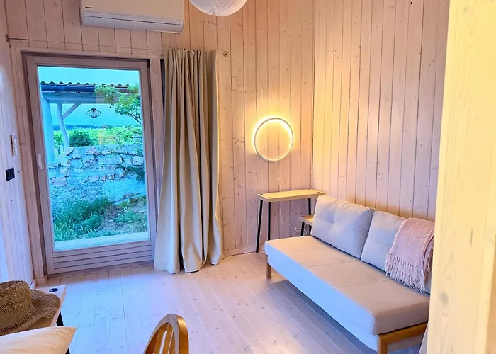 Semesterbostad Ermenes 2 - The Vineyard Retreat With Panoramic Views On Balaton Orvenyes