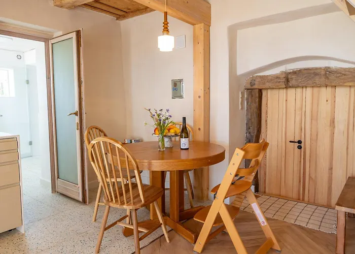 Semesterbostad Ermenes 2 - The Vineyard Retreat With Panoramic Views On Balaton Orvenyes