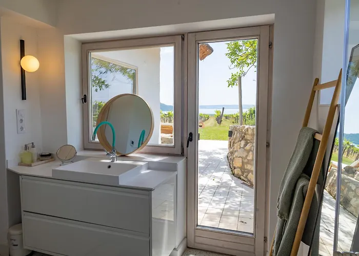 Ermenes 2 - The Vineyard Retreat With Panoramic Views On Balaton * Orvenyes