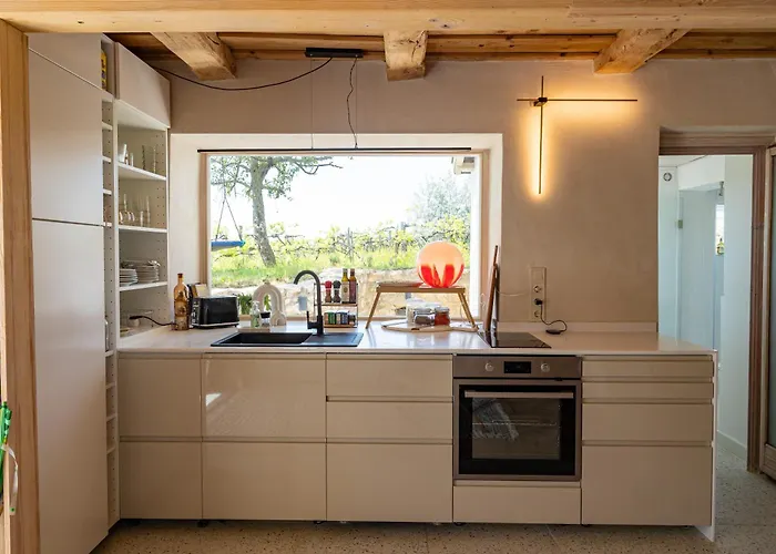 Ermenes 2 - The Vineyard Retreat With Panoramic Views On Balaton Semesterbostad Orvenyes
